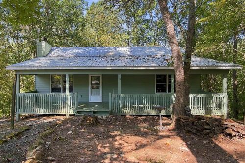 685 Riverview Dr, Ellijay, GA, 30540-9627 | Card Image