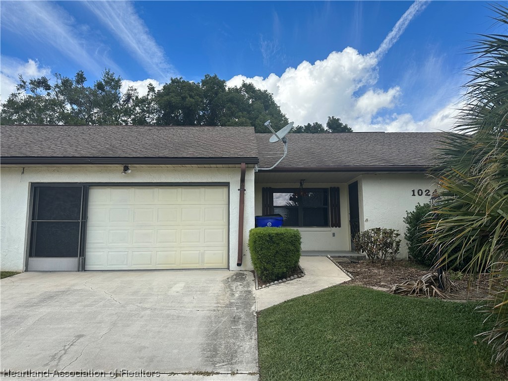 Lake Damon Dr, Avon Park, FL 33825