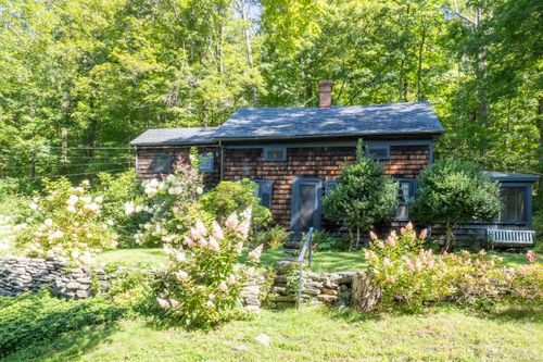 143 Whitcomb Hill Rd, Cornwall Brg, CT, 06754-1226 | Card Image