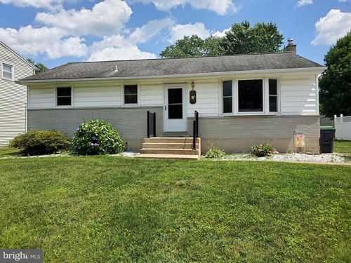 43 Springlake Dr, NEWARK, DE, 19711-6738 | Card Image