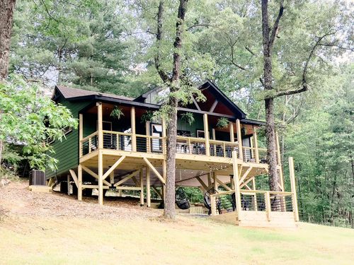 197 Garren Cove Rd, Morganton, GA, 30560-3591 | Card Image