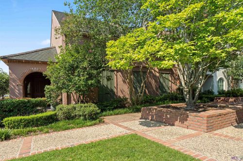 67 Jamestowne Ct, Baton Rouge, LA, 70809-2169 | Card Image