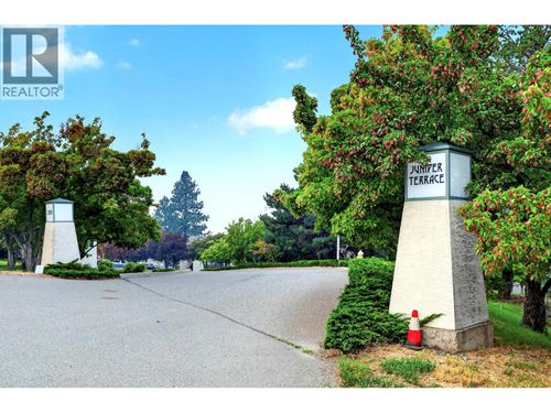 2-2050 Qu'Appelle Blvd, Kamloops, BC, V2E2R4 | Card Image