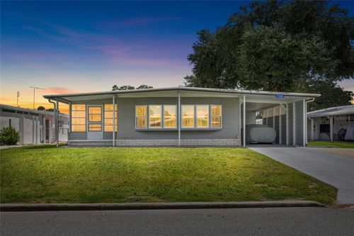 7466 Western Circle Drive, Brooksville, FL, 34613 | Card Image