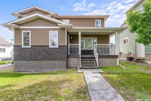 a-269 High Street E, Moose Jaw, SK, S6H0C4 | Card Image