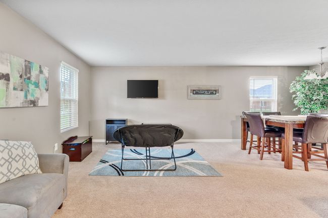 5791 W Commonview Dr, House other with 5 bedrooms, 3 bathrooms and null parking in Mccordsville IN | Image 7