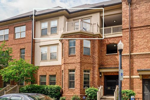 10 W Russell St, Columbus, OH, 43215-1684 | Card Image