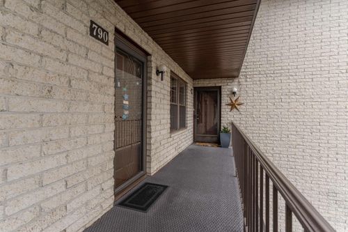 790 Senate Ave, Evansville, IN, 47711-1896 | Card Image