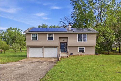 312 W Hickory Point Rd, Forsyth, IL, 62535-1012 | Card Image