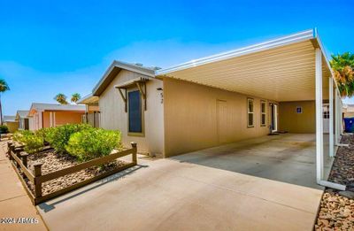 52 - 834 S Meridian Road, House other with 2 bedrooms, 2 bathrooms and null parking in Apache Junction AZ | Image 3