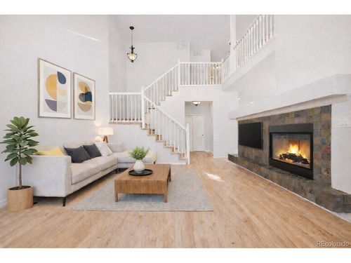 apt-c-4052 S Abilene Cir, Aurora, CO, 80014-5181 | Card Image