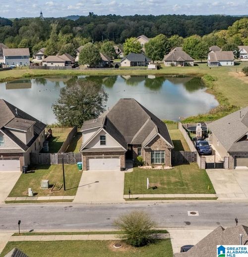2015 Discovery Dr, MONTEVALLO, AL, 35115-8649 | Card Image