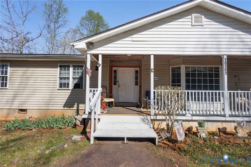 10151 Robert J Dr, BEALETON, VA, 22712 | Card Image
