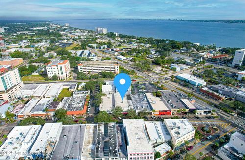 902 E New Haven Ave, Melbourne, FL, 32901-5439 | Card Image