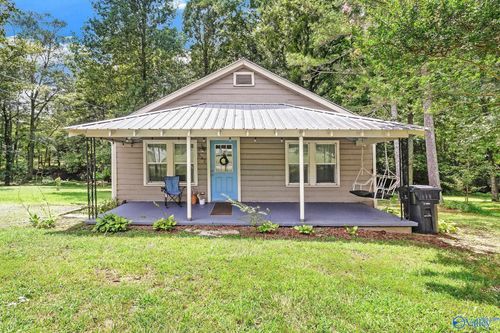 532 Longview Rd, Henagar, AL, 35978-5723 | Card Image