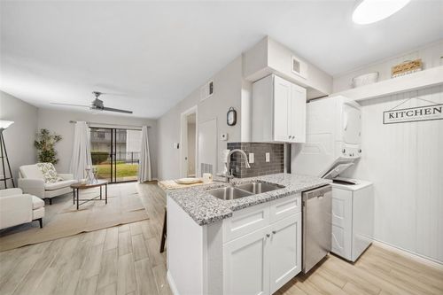 apt-175-13151 Walden Rd, Montgomery, TX, 77356-8563 | Card Image