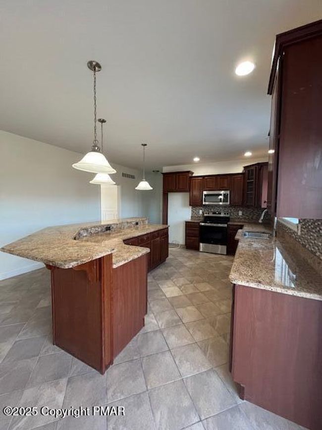 kitchen | Image 8