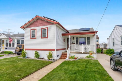 107 E 8th Ave, North Wildwood, NJ, 08260-5701 | Card Image