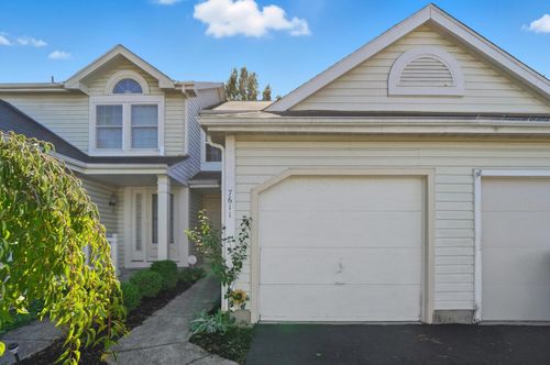 7611 Bay Hill Dr, Pickerington, OH, 43147-9058 | Card Image
