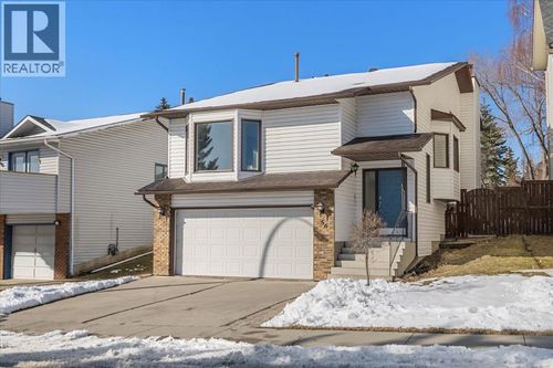 56 Hawkcliff Way Nw, Calgary, AB, T3G2R7 | Card Image