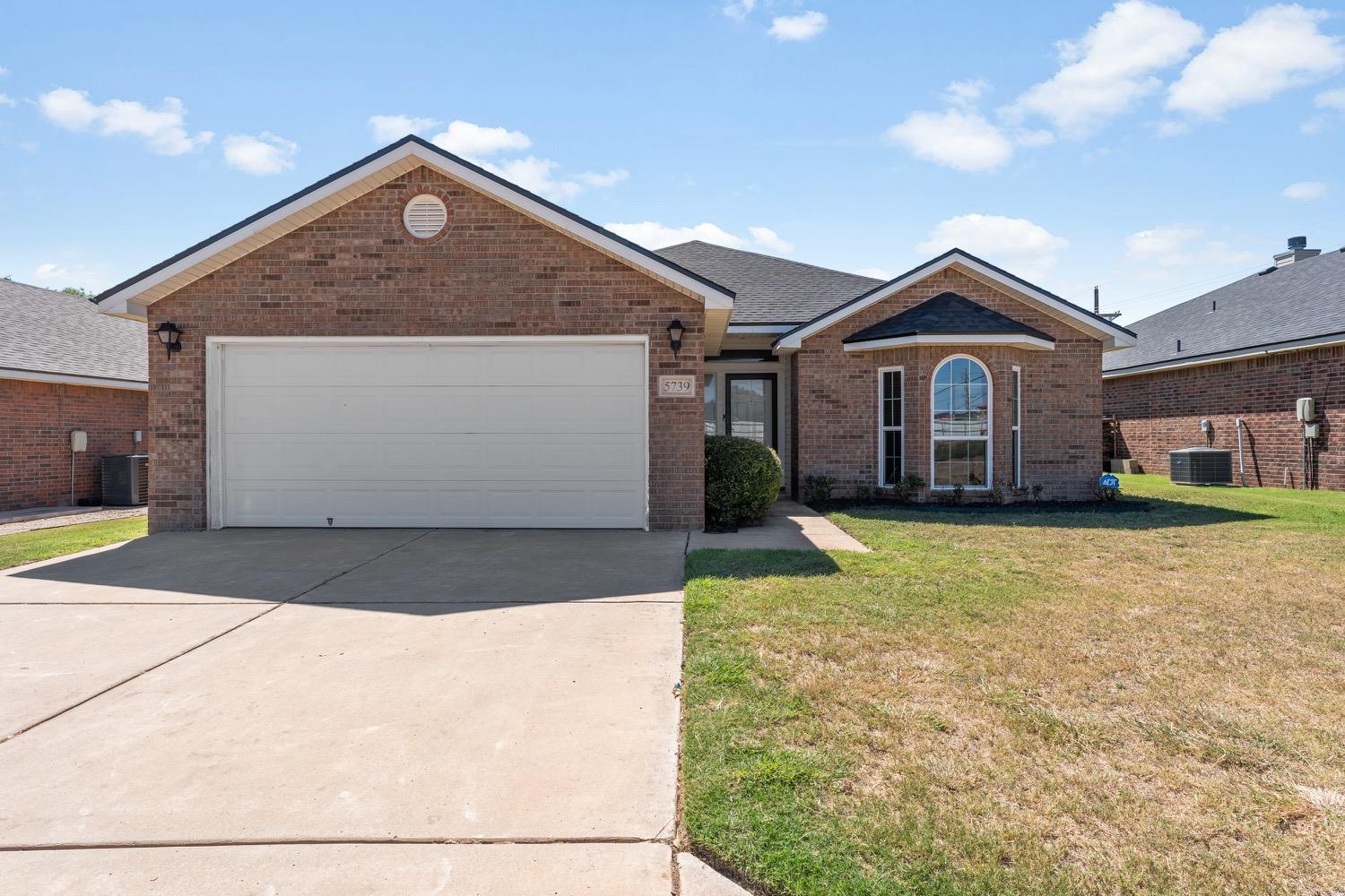 106th St, Lubbock, TX 79424