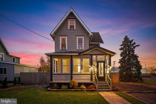 607 New Jersey Ave, Palmyra, NJ, 08065-1719 | Card Image