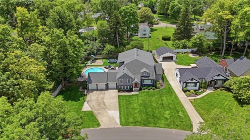 505 S Broadmoor Boulevard, Springfield, OH, 45504 | Card Image
