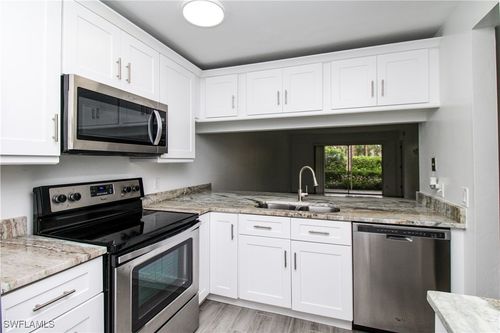 104-2566 Kings Lake Blvd, NAPLES, FL, 34112-5407 | Card Image