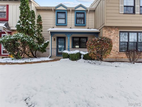 13338 Hiddendale Ln, Ballwin, MO, 63021-5858 | Card Image