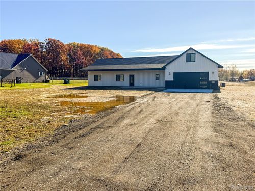 12415 Old Miller Rd, Lennon, MI, 48449-9410 | Card Image