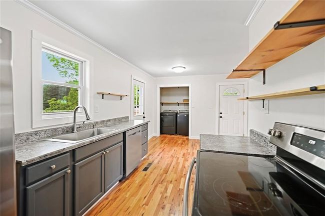 262 E Main St, House other with 3 bedrooms, 2 bathrooms and 3 parking in Rutledge GA | Image 7