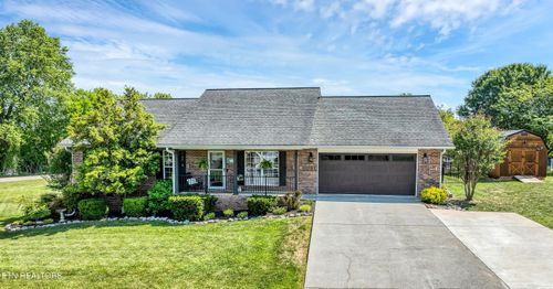 832 Misty View Dr, Maryville, TN, 37804-2354 | Card Image