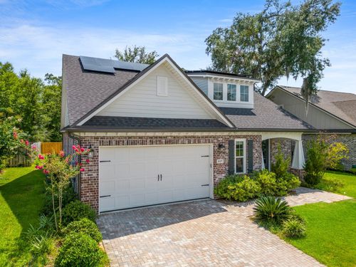 809 Raihope Way, Niceville, FL, 32578-8224 | Card Image