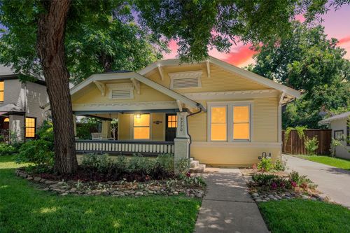 5720 Tremont St, Dallas, TX, 75214-4728 | Card Image