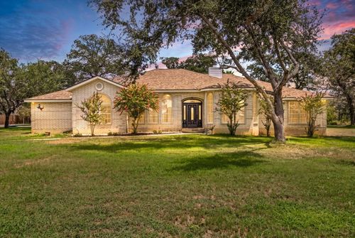 306 Kerry Lane, Floresville, TX, 78114 | Card Image