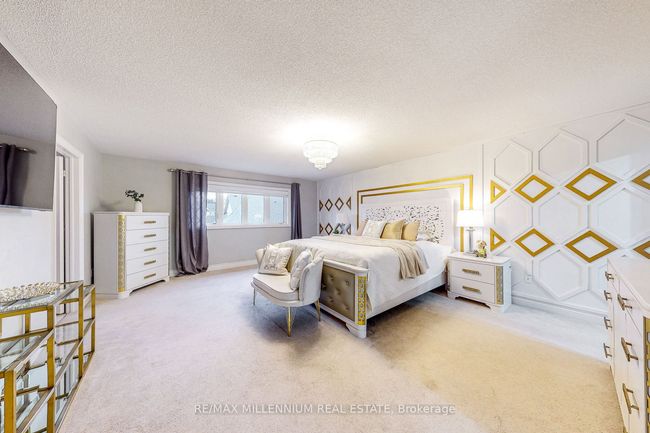 19 Mitchell Cres, House other with 5 bedrooms, 4 bathrooms and 7 parking in Mono ON | Image 18