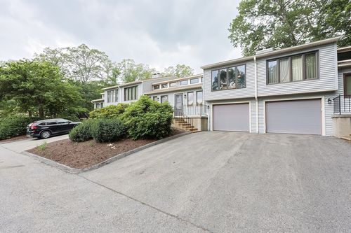 30-30 Nottingham Rd, Grafton, MA, 01519-1500 | Card Image