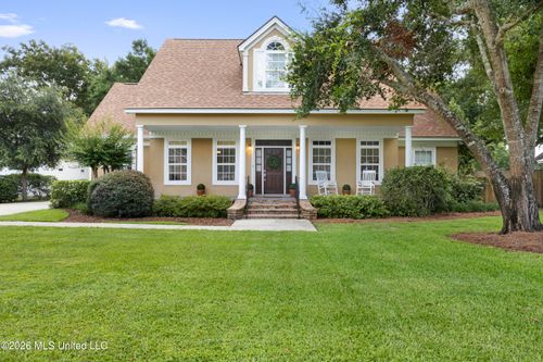 134 Victoria Ln, Pass Christian, MS, 39571-4824 | Card Image