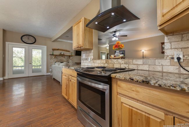 15055 Fm 32, House other with 3 bedrooms, 3 bathrooms and null parking in Blanco TX | Image 8