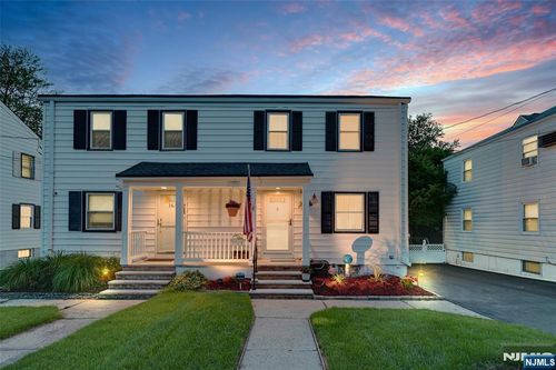 16 American Legion Ter, Dumont, NJ, 07628-2307 | Card Image