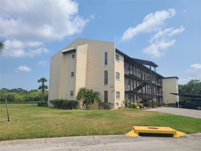 204 - 5245 Amulet Drive, Condo with 1 bedrooms, 1 bathrooms and null parking in New Port Richey FL | Image 1