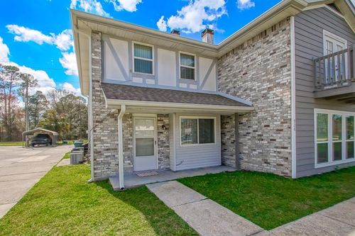 928 Asheville Dr, Slidell, LA, 70458-2145 | Card Image