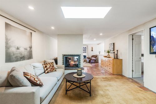 a-1402 Bishops Lodge Rd, Santa Fe, NM, 87506-0003 | Card Image