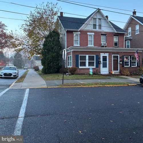 431 Broad St, SPRING CITY, PA, 19475-1706 | Card Image