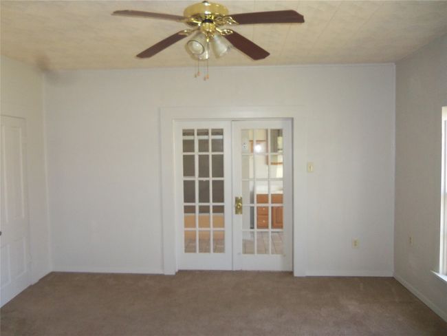 French doors into the Primary bathroom | Image 22