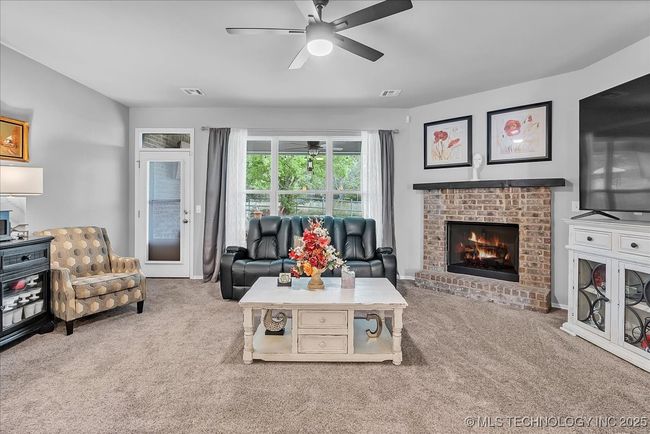 31287 E 64 Th St S, House other with 3 bedrooms, 3 bathrooms and null parking in Broken Arrow OK | Image 17