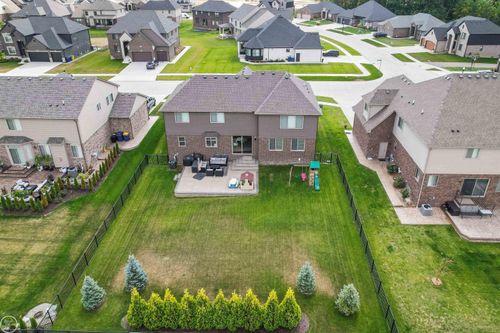 24487 Brookshire Dr, Macomb, MI, 48042-4778 | Card Image