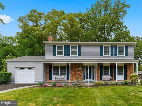 16040 Laconia Cir, WOODBRIDGE, VA, 22191-4342 | Card Image