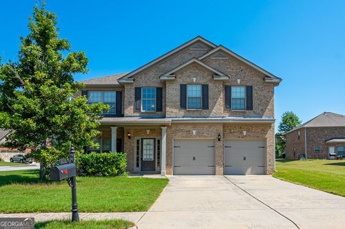 813 Golden Isles Dr, Loganville, GA, 30052-6787 | Card Image