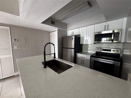 apt-375-5780 Rock Island Rd, Tamarac, FL, 33319-2876 | Card Image